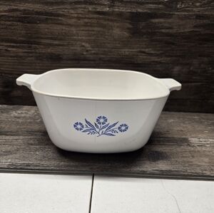 VTG Corning Ware Blue Cornflower 1.75 Qt. Casserole Dish Pan Bowl P-1 3/4-B  USA